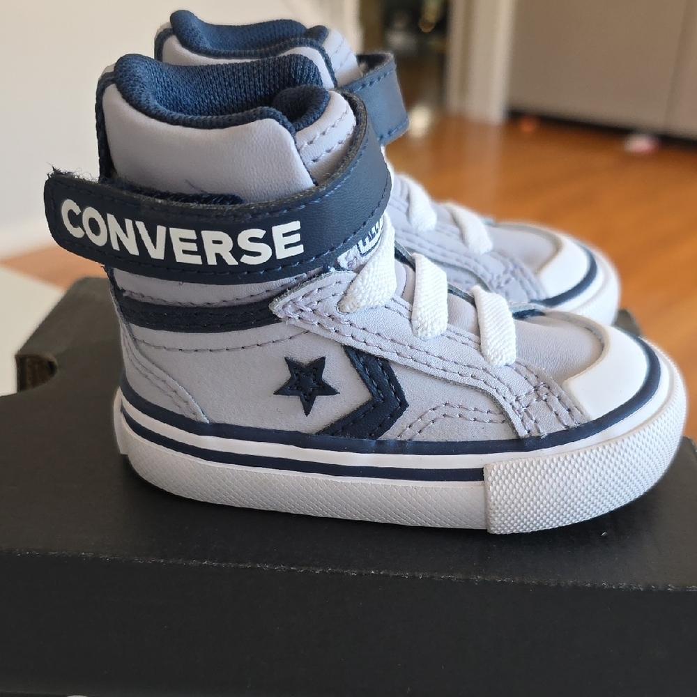 NEW Converse All Star Pro Blaze High Tops- Size 2 Infant